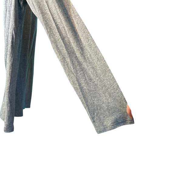 Women's Gray Long Sleeve Tee with Pink Flip-Flop Design - Picture 7 of 7